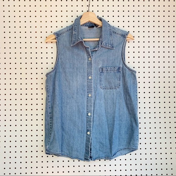 GAP Tops - Vintage Gap Denim Sleeveless Shirt GAP Tops - Vintage Gap Denim Sleeveless Shirt